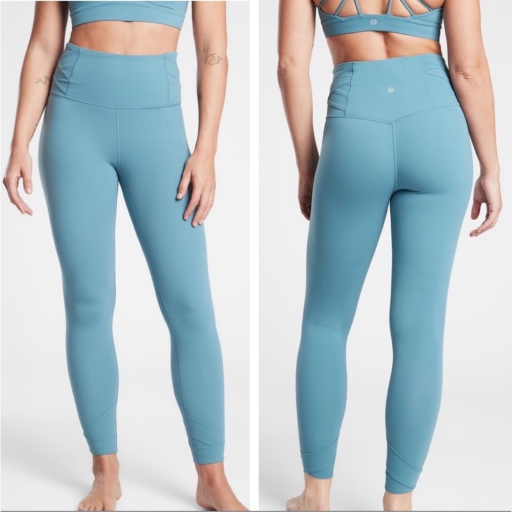Athleta Blue Elation Leggings Pirouette 7/8 Medium Tall Ballet, Pilates, Yoga